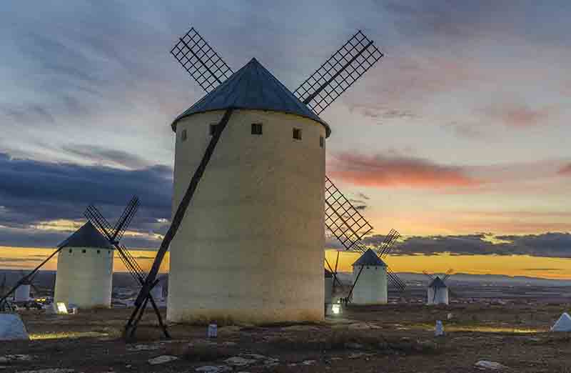 Ciudad Real - Campo de Criptana 17 - molinos de viento.jpg